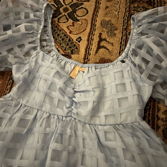 Evolutionary Apparel Light Blue Checkered/Grid Puff Sleeve Mini Dress - Picture 2 of 4